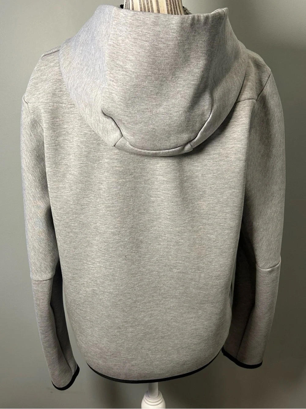 Nike Tech Men’s Fleece Windrunner Full Zip Jacket Medium